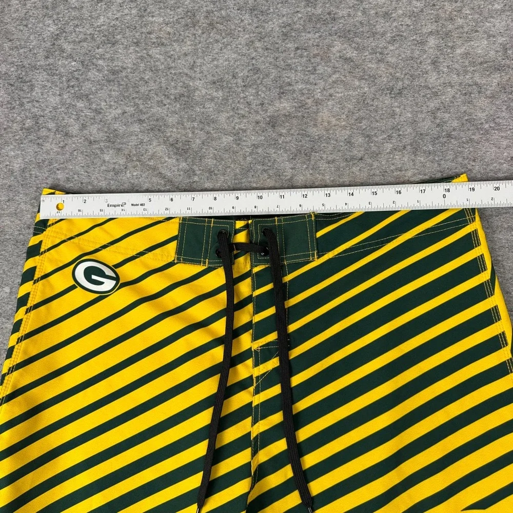 NFL Team Apparel Green Bay Packers Boardshorts Swim Shorts Yellow Mens 38